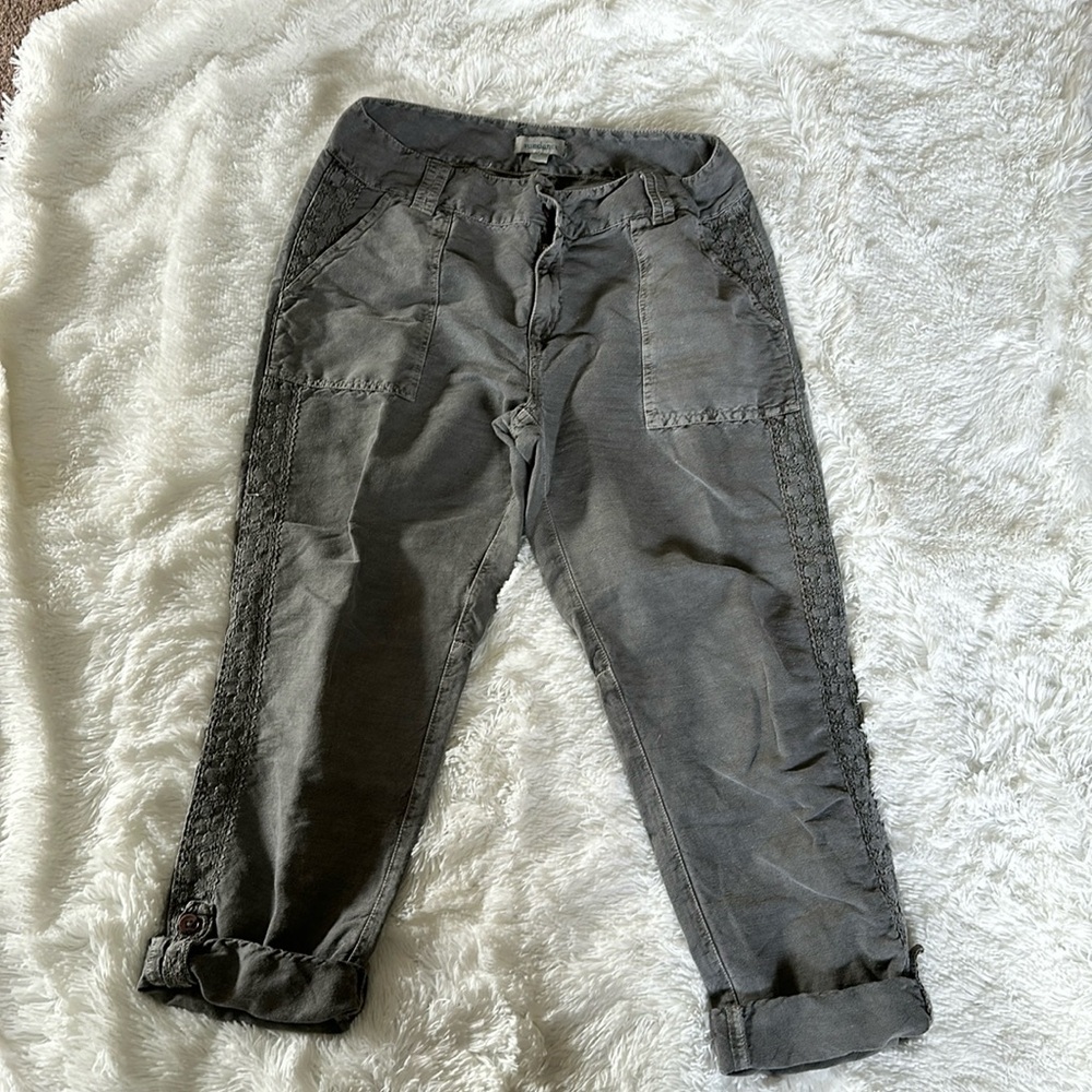 SUNDANCE Organia Lace Trim Convertible Roll Up Pants Cotton Linen Gray Womens